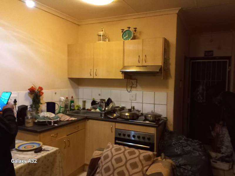 0 Bedroom Property for Sale in Pelikan Park Western Cape